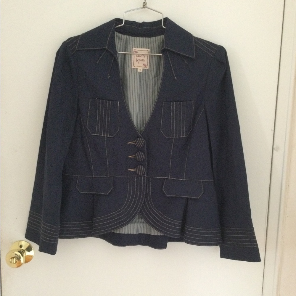 Jacket. In very good conditions.